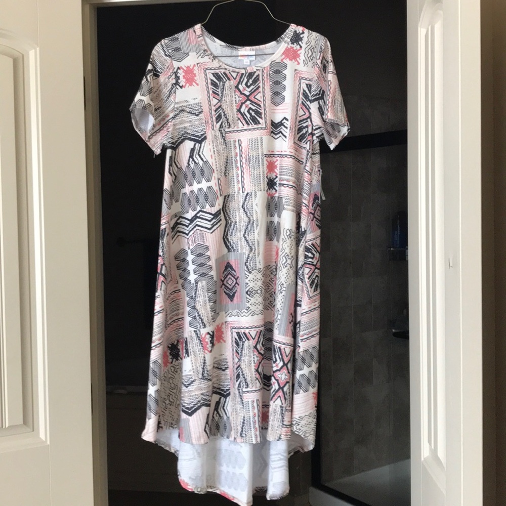 Lularoe Carly